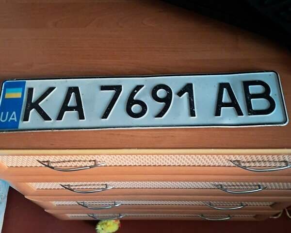 Серый Киа Сид, объемом двигателя 1.98 л и пробегом 212 тыс. км за 2500 $, фото 1 на Automoto.ua