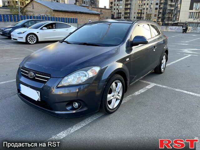 Серый Киа Сид, объемом двигателя 2 л и пробегом 213 тыс. км за 5300 $, фото 1 на Automoto.ua