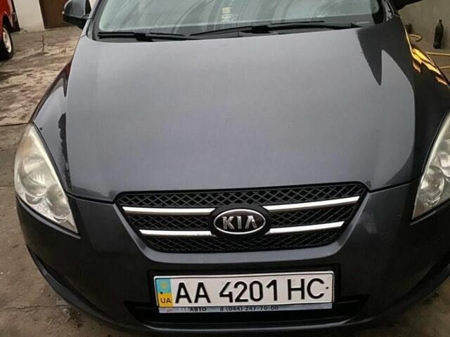 Сірий Кіа Сід, об'ємом двигуна 1.6 л та пробігом 185 тис. км за 4900 $, фото 1 на Automoto.ua