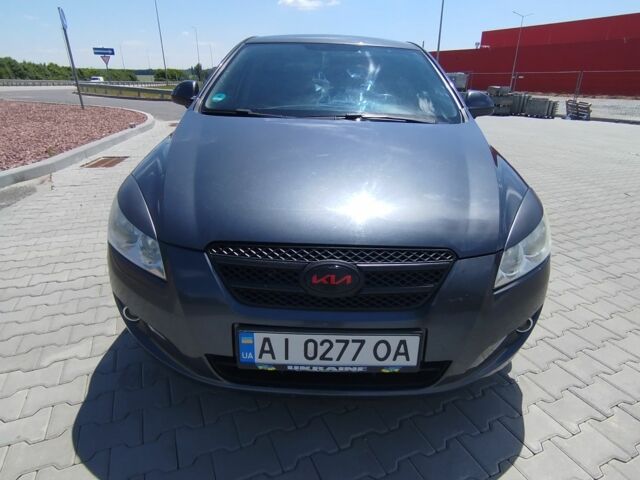 Серый Киа Сид, объемом двигателя 1.4 л и пробегом 225 тыс. км за 5022 $, фото 1 на Automoto.ua