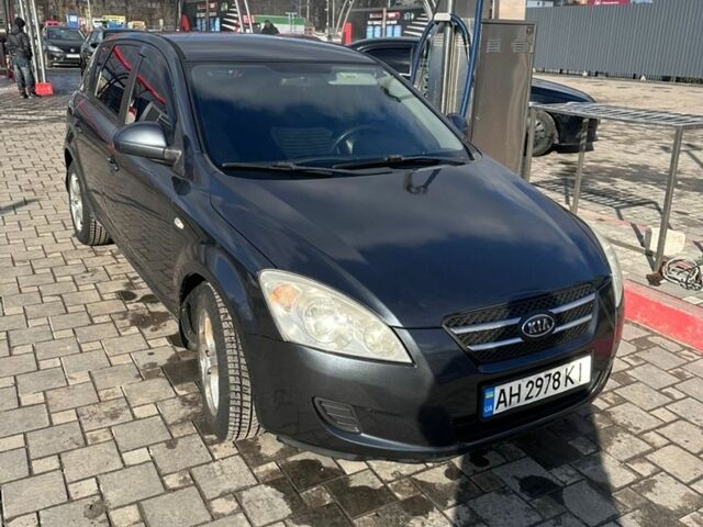 Сірий Кіа Сід, об'ємом двигуна 1.4 л та пробігом 360 тис. км за 4700 $, фото 1 на Automoto.ua