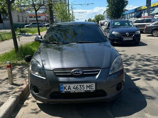 Сірий Кіа Сід, об'ємом двигуна 1.4 л та пробігом 303 тис. км за 4200 $, фото 1 на Automoto.ua