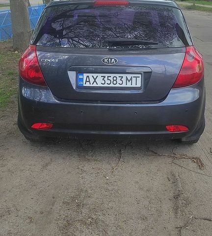Серый Киа Сид, объемом двигателя 1.59 л и пробегом 270 тыс. км за 5800 $, фото 1 на Automoto.ua