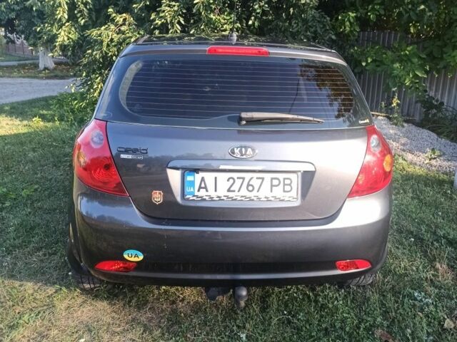 Серый Киа Сид, объемом двигателя 0 л и пробегом 314 тыс. км за 5010 $, фото 1 на Automoto.ua