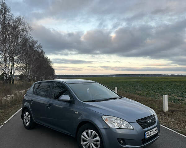 Сірий Кіа Сід, об'ємом двигуна 1.4 л та пробігом 263 тис. км за 5200 $, фото 1 на Automoto.ua