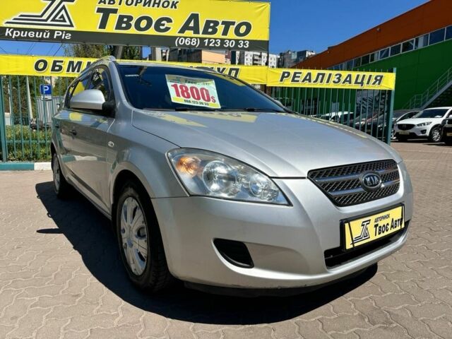 Серый Киа Сид, объемом двигателя 1.6 л и пробегом 168 тыс. км за 6850 $, фото 1 на Automoto.ua