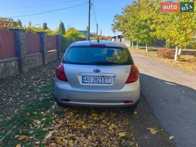 Сірий Кіа Сід, об'ємом двигуна 1.59 л та пробігом 152 тис. км за 3650 $, фото 1 на Automoto.ua