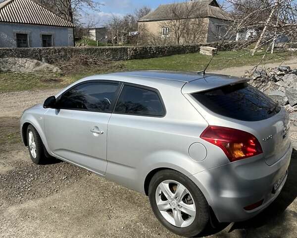 Серый Киа Сид, объемом двигателя 1.6 л и пробегом 68 тыс. км за 6900 $, фото 1 на Automoto.ua
