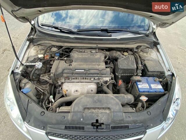 Серый Киа Сид, объемом двигателя 2 л и пробегом 131 тыс. км за 6999 $, фото 1 на Automoto.ua