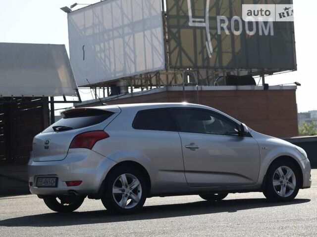 Серый Киа Сид, объемом двигателя 1.4 л и пробегом 196 тыс. км за 4900 $, фото 1 на Automoto.ua