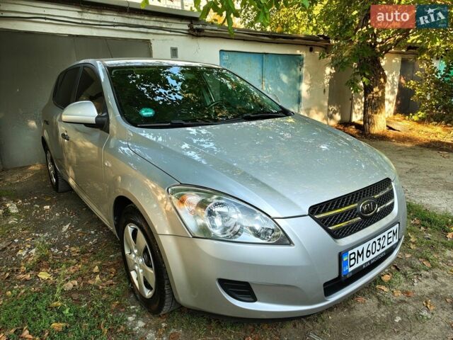 Сірий Кіа Сід, об'ємом двигуна 1.4 л та пробігом 84 тис. км за 5800 $, фото 1 на Automoto.ua