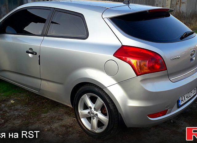 Сірий Кіа Сід, об'ємом двигуна 1.4 л та пробігом 267 тис. км за 4500 $, фото 1 на Automoto.ua