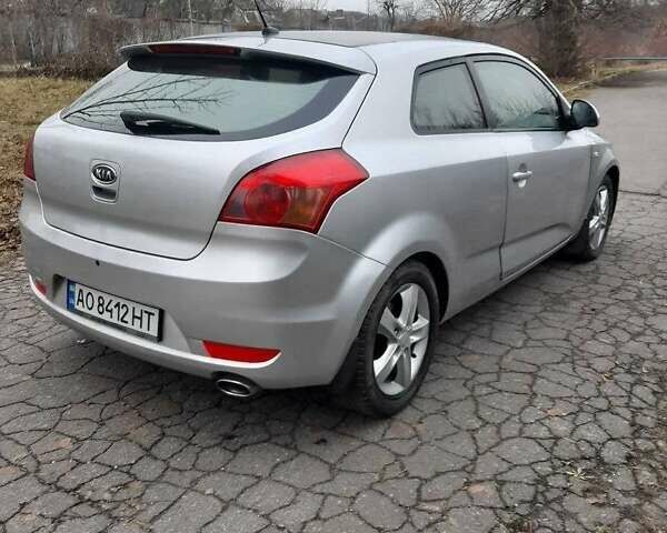 Сірий Кіа Сід, об'ємом двигуна 1.4 л та пробігом 228 тис. км за 3500 $, фото 1 на Automoto.ua