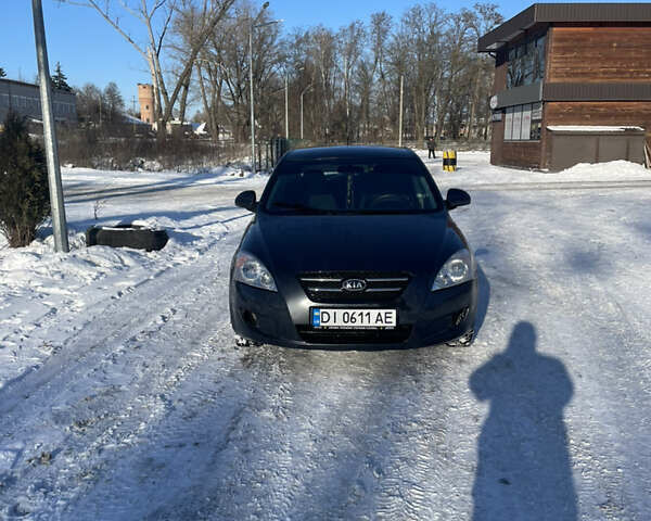 Сірий Кіа Сід, об'ємом двигуна 1.4 л та пробігом 180 тис. км за 4750 $, фото 1 на Automoto.ua