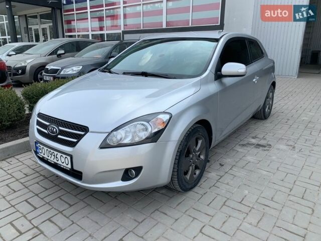 Сірий Кіа Сід, об'ємом двигуна 1.58 л та пробігом 227 тис. км за 7200 $, фото 1 на Automoto.ua