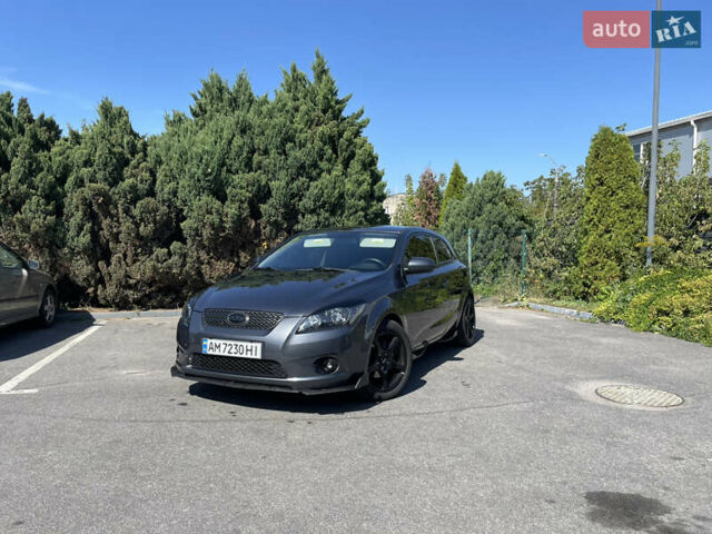 Серый Киа Сид, объемом двигателя 1.59 л и пробегом 194 тыс. км за 7100 $, фото 1 на Automoto.ua