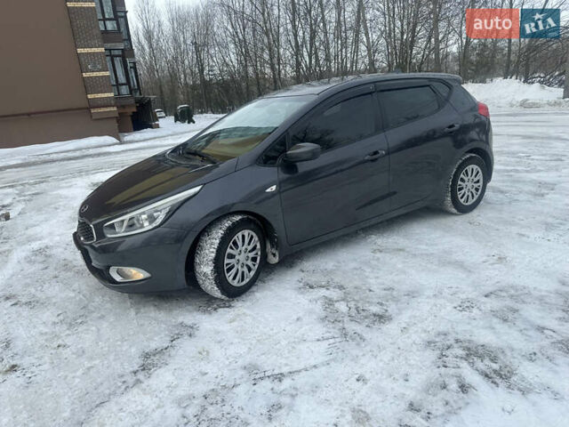 Серый Киа Сид, объемом двигателя 1.6 л и пробегом 147 тыс. км за 9900 $, фото 1 на Automoto.ua