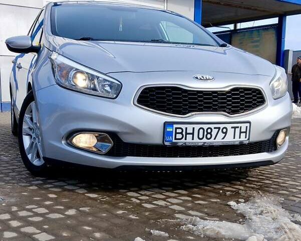 Сірий Кіа Сід, об'ємом двигуна 1.58 л та пробігом 205 тис. км за 7200 $, фото 1 на Automoto.ua