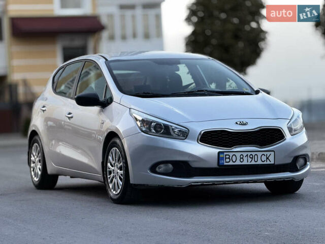 Серый Киа Сид, объемом двигателя 1.4 л и пробегом 271 тыс. км за 7200 $, фото 1 на Automoto.ua