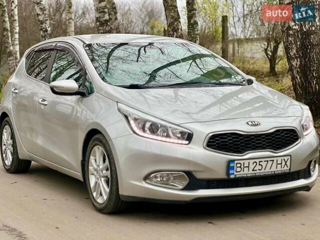 Серый Киа Сид, объемом двигателя 1.59 л и пробегом 131 тыс. км за 10500 $, фото 1 на Automoto.ua