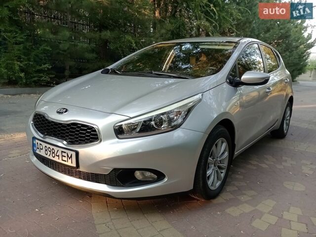 Сірий Кіа Сід, об'ємом двигуна 1.4 л та пробігом 171 тис. км за 8800 $, фото 1 на Automoto.ua