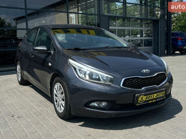 Серый Киа Сид, объемом двигателя 1.59 л и пробегом 256 тыс. км за 10400 $, фото 1 на Automoto.ua