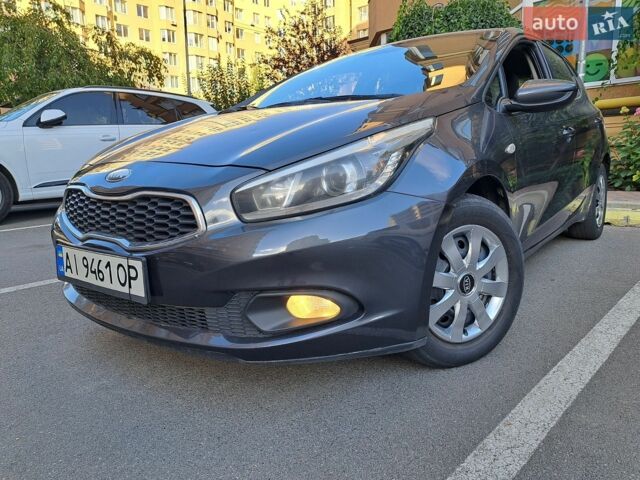 Серый Киа Сид, объемом двигателя 1.4 л и пробегом 245 тыс. км за 7600 $, фото 1 на Automoto.ua