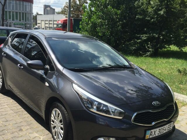 Серый Киа Сид, объемом двигателя 1.6 л и пробегом 90 тыс. км за 10800 $, фото 1 на Automoto.ua