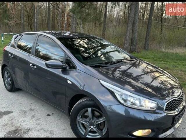 Сірий Кіа Сід, об'ємом двигуна 1.59 л та пробігом 132 тис. км за 11500 $, фото 1 на Automoto.ua