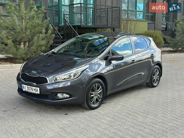 Сірий Кіа Сід, об'ємом двигуна 1.6 л та пробігом 110 тис. км за 10900 $, фото 1 на Automoto.ua