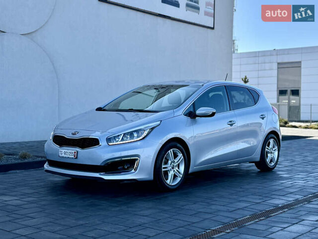 Серый Киа Сид, объемом двигателя 1.6 л и пробегом 106 тыс. км за 14800 $, фото 1 на Automoto.ua