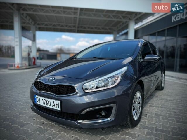 Серый Киа Сид, объемом двигателя 1.6 л и пробегом 92 тыс. км за 13700 $, фото 1 на Automoto.ua