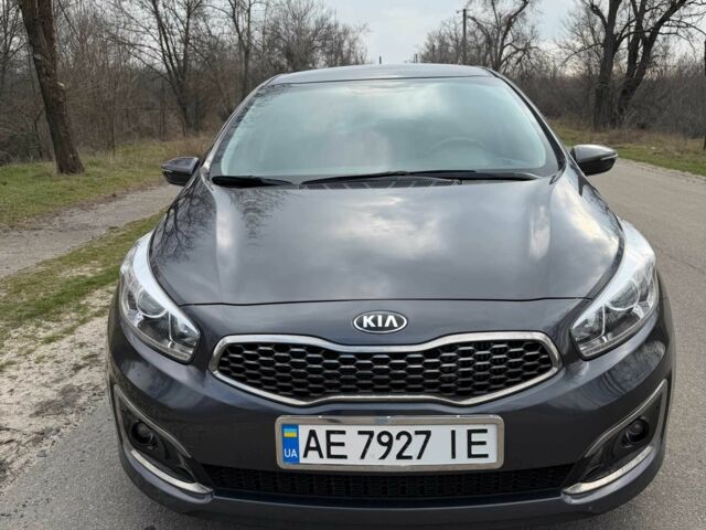 Сірий Кіа Сід, об'ємом двигуна 1.6 л та пробігом 70 тис. км за 15000 $, фото 1 на Automoto.ua