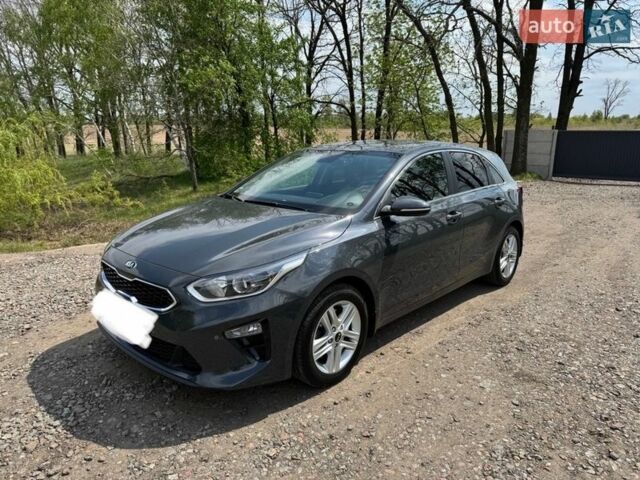 Сірий Кіа Сід, об'ємом двигуна 1.59 л та пробігом 62 тис. км за 16200 $, фото 1 на Automoto.ua