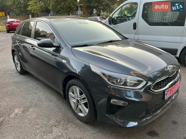Сірий Кіа Сід, об'ємом двигуна 1.6 л та пробігом 268 тис. км за 12900 $, фото 1 на Automoto.ua