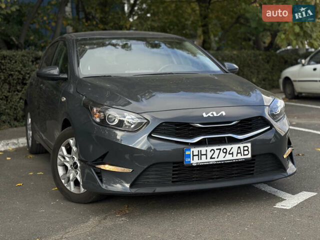 Киа Сид 2022 в Одессе на Automoto.ua Серый Киа Сид, объемом двигателя 1.59 л и пробегом 61 тыс. км за 17500 $, фото 1 на Automoto.ua