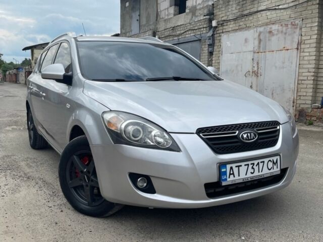 Серый Киа Сид, объемом двигателя 1.99 л и пробегом 250 тыс. км за 4600 $, фото 1 на Automoto.ua