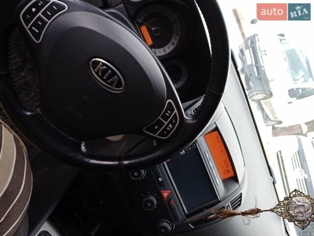 Серый Киа Сид, объемом двигателя 1.6 л и пробегом 264 тыс. км за 5100 $, фото 1 на Automoto.ua