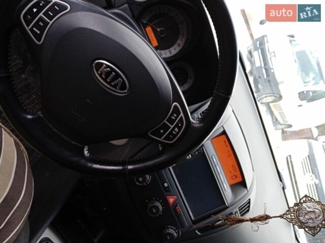 Серый Киа Сид, объемом двигателя 1.6 л и пробегом 264 тыс. км за 5100 $, фото 1 на Automoto.ua
