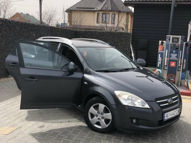 Сірий Кіа Сід, об'ємом двигуна 1.58 л та пробігом 365 тис. км за 5300 $, фото 1 на Automoto.ua