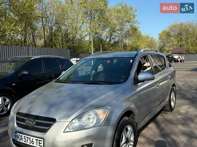 Серый Киа Сид, объемом двигателя 1.58 л и пробегом 247 тыс. км за 5790 $, фото 1 на Automoto.ua