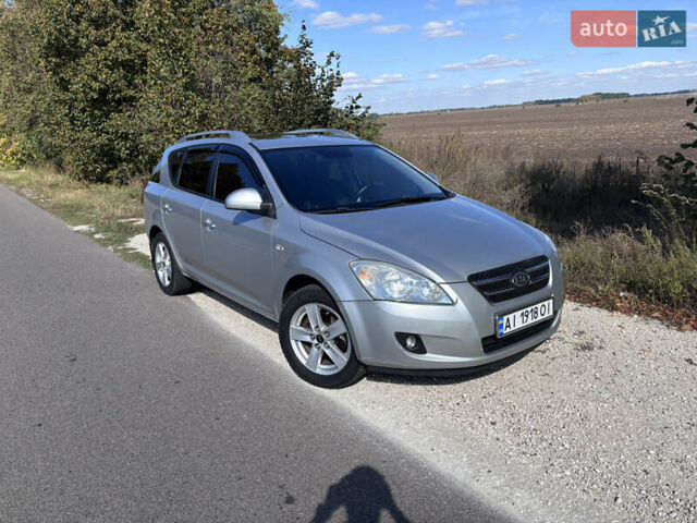 Серый Киа Сид, объемом двигателя 1.58 л и пробегом 367 тыс. км за 4600 $, фото 1 на Automoto.ua