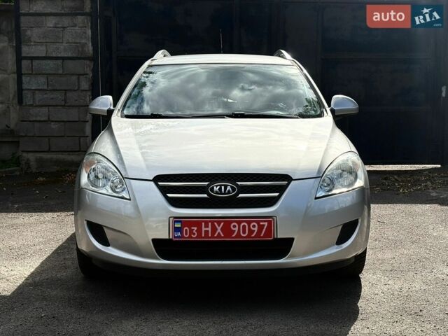 Серый Киа Сид, объемом двигателя 1.6 л и пробегом 156 тыс. км за 5950 $, фото 1 на Automoto.ua