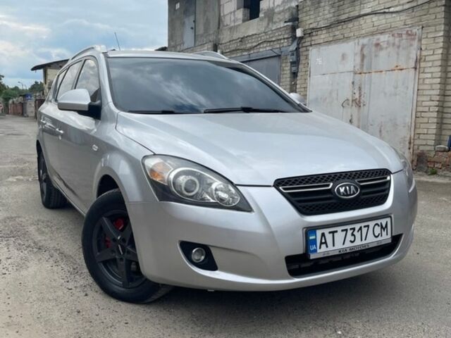 Сірий Кіа Сід, об'ємом двигуна 1.99 л та пробігом 250 тис. км за 4600 $, фото 1 на Automoto.ua