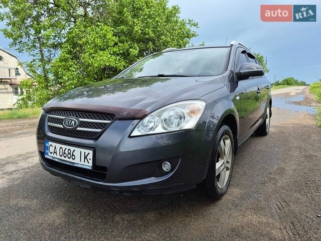 Сірий Кіа Сід, об'ємом двигуна 1.58 л та пробігом 295 тис. км за 4999 $, фото 1 на Automoto.ua