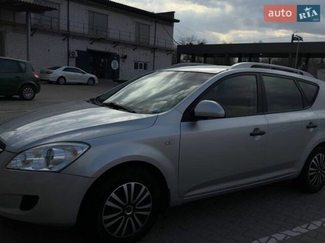 Сірий Кіа Сід, об'ємом двигуна 1.59 л та пробігом 189 тис. км за 5800 $, фото 1 на Automoto.ua