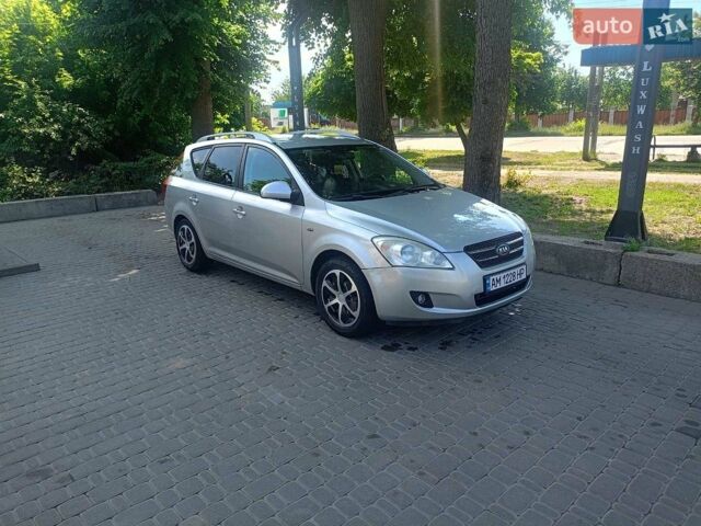 Серый Киа Сид, объемом двигателя 1.59 л и пробегом 351 тыс. км за 5100 $, фото 1 на Automoto.ua