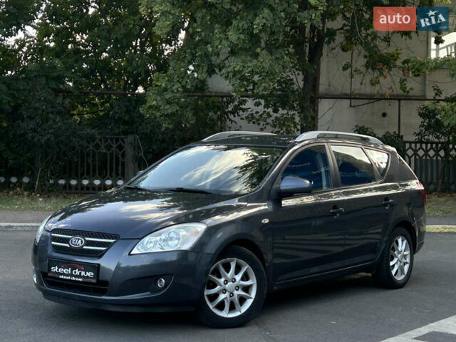 Сірий Кіа Сід, об'ємом двигуна 1.58 л та пробігом 266 тис. км за 6499 $, фото 1 на Automoto.ua