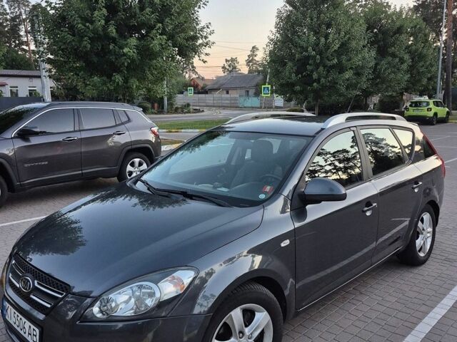 Серый Киа Сид, объемом двигателя 1.6 л и пробегом 293 тыс. км за 5900 $, фото 1 на Automoto.ua