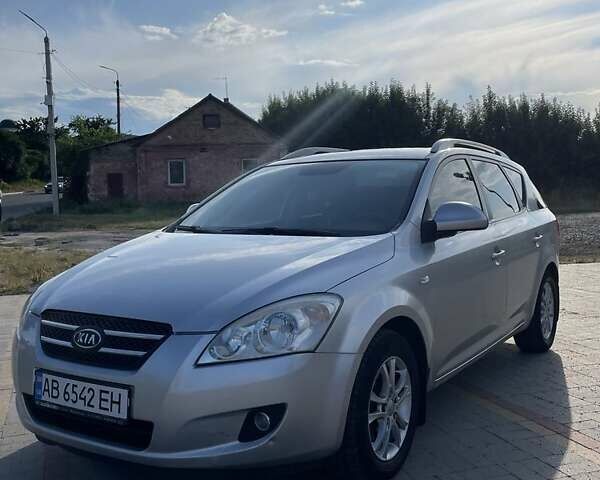 Серый Киа Сид, объемом двигателя 1.6 л и пробегом 268 тыс. км за 5300 $, фото 1 на Automoto.ua